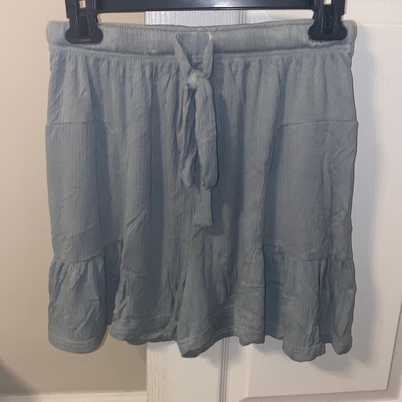 Light and Airy Sage Green/Blue Shorts - Picture 1 of 4